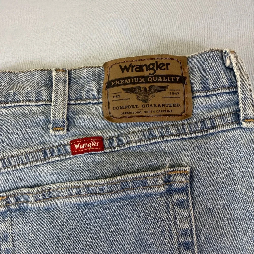 Wrangler Five Star Heritage Mens Regular Fit Jean Light Wash 44x30 1096FXVBI NWT